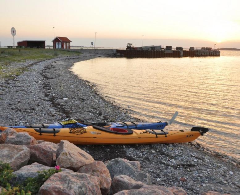 Kajak auf dem Strand